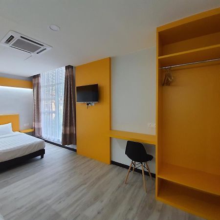 Paradian Hotel Серембан Екстериор снимка